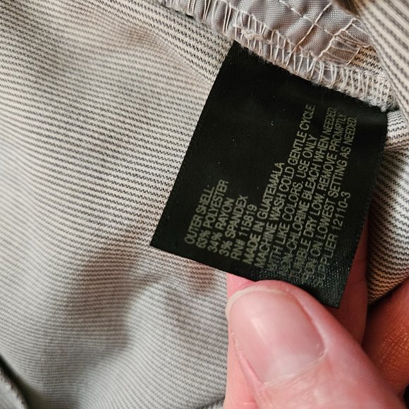 NWT Worthington curvy fit gray & white stripe ankle pants (22W) - Picture 8 of 9